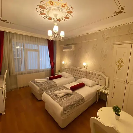 Allyon Taxim Center 3*