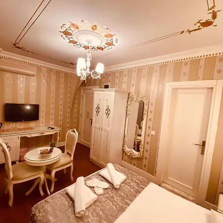 Otel Taxim Alyon - 3*