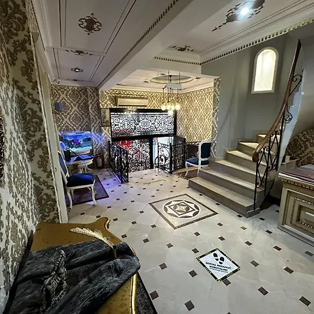 فندق Taxim Alyon -